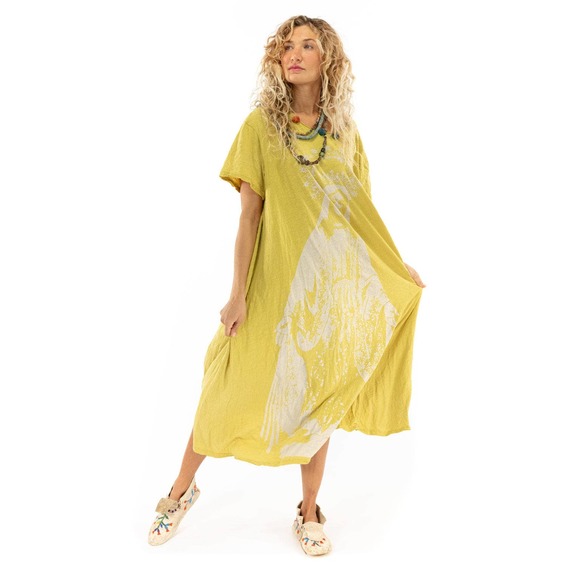 Magnolia Pearl Dresses Magnolia Pearl Crown Of Our Lady T Dress